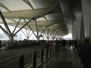 インディラ・ガンディー国際空港の外